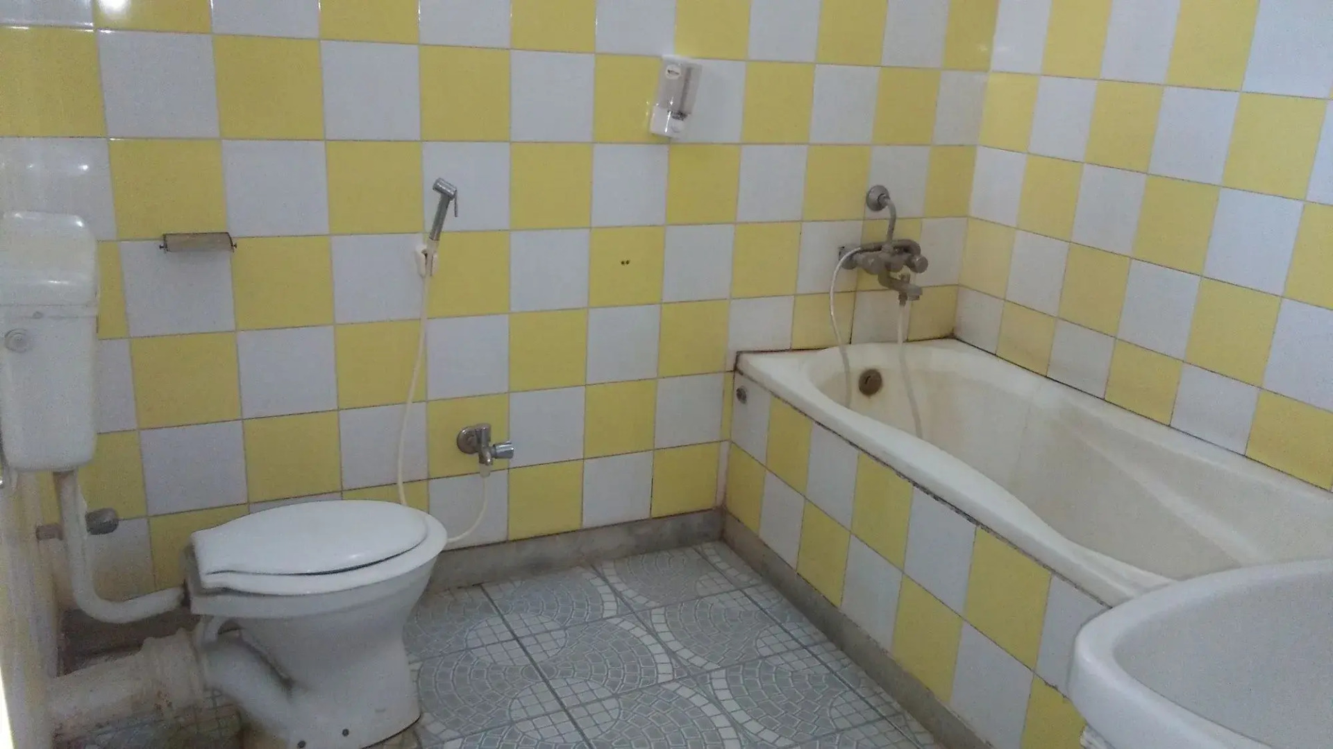 New Hotel White Palace