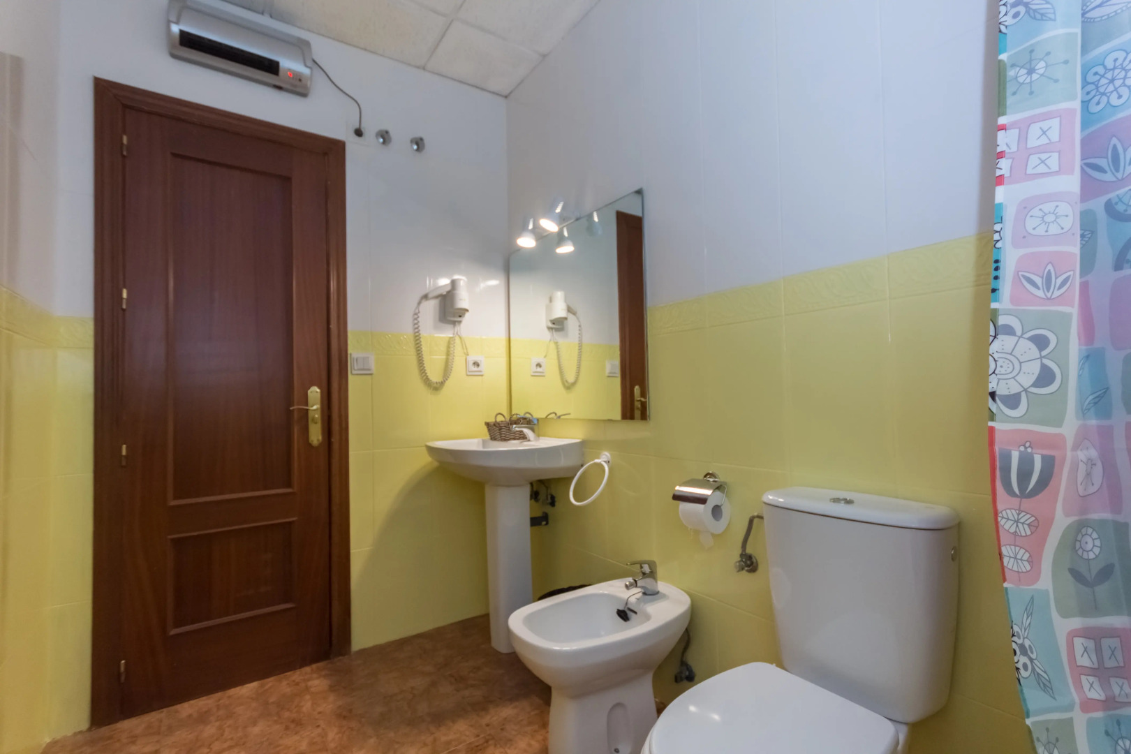 Отель Nest Style Granada