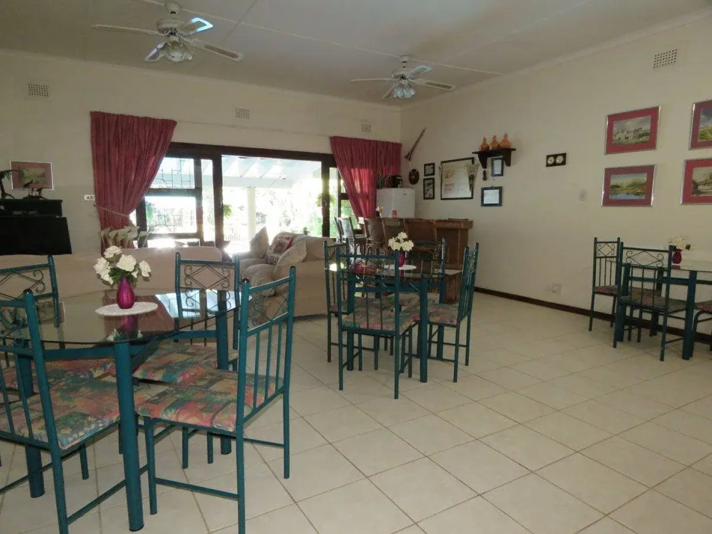 Mdoni House Guest Lodge