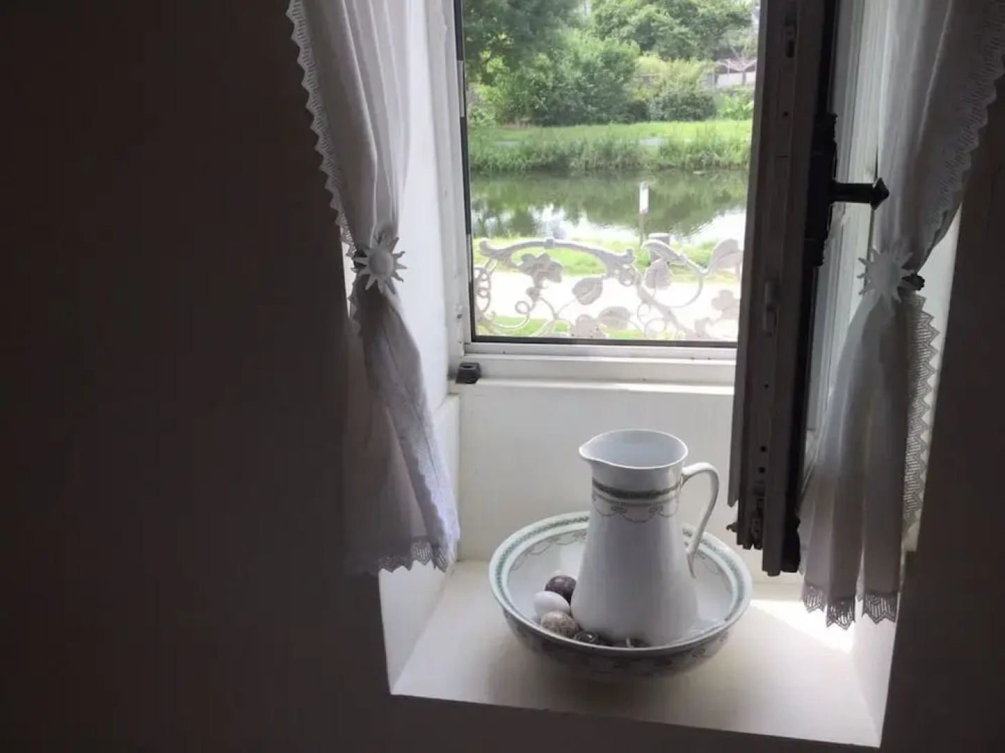 House With 2 Bedrooms in Évran, With Wonderful Lake View, Enclosed Gar