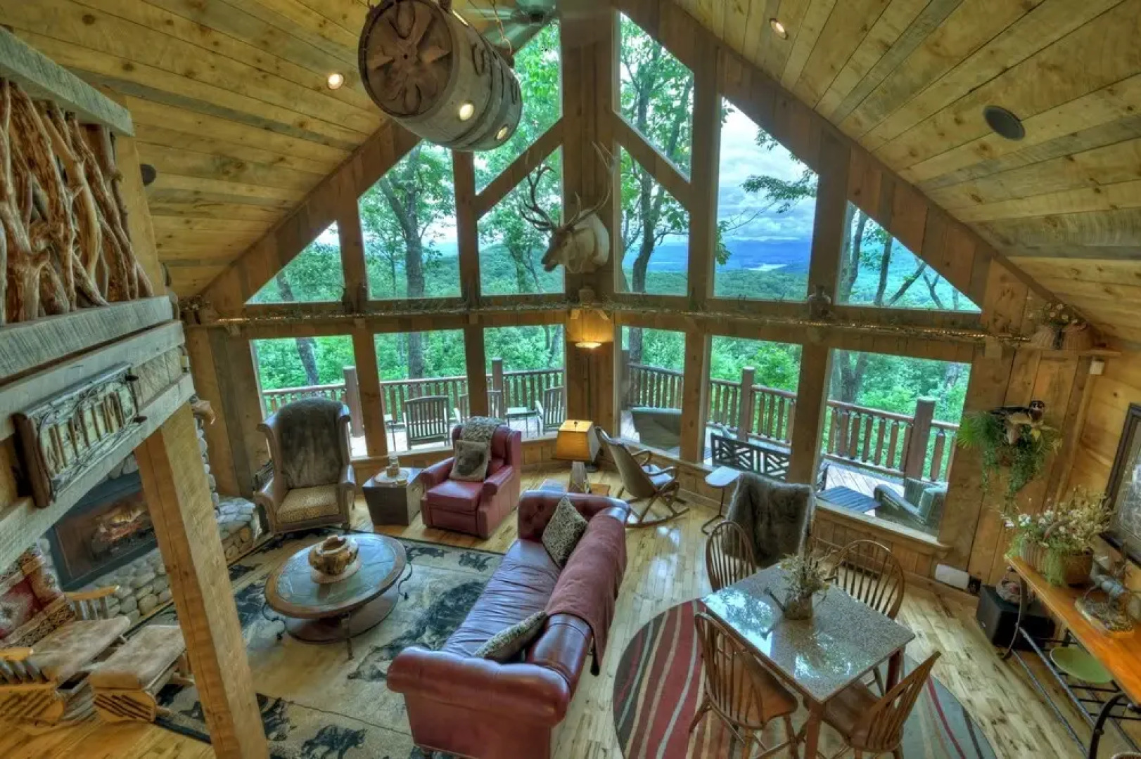 Heavens Doorstep- Stunning Mtn & Lake Nottley View