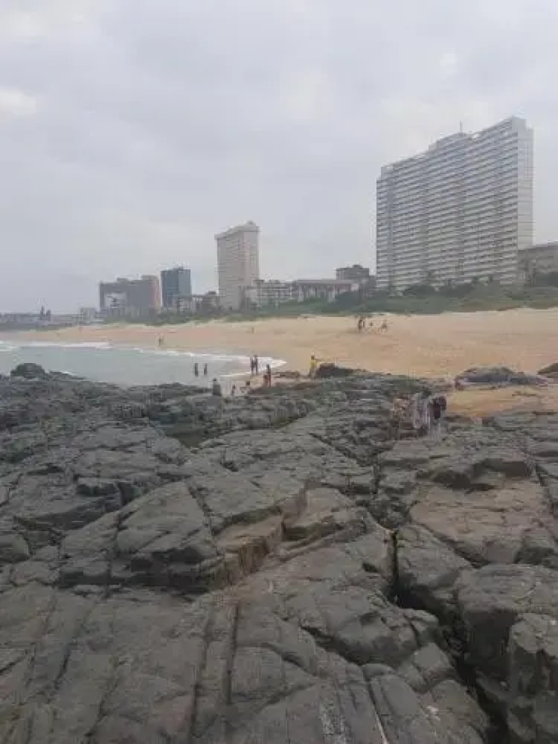 Beach frond apartment