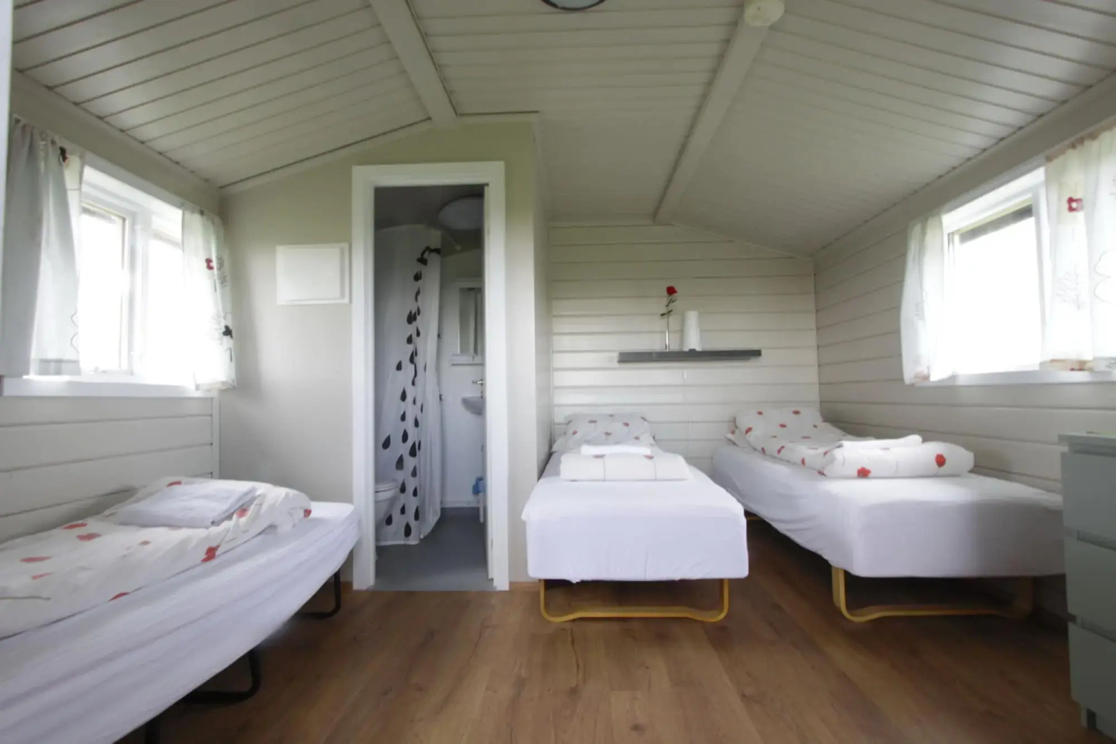 Hellisholar Cottages