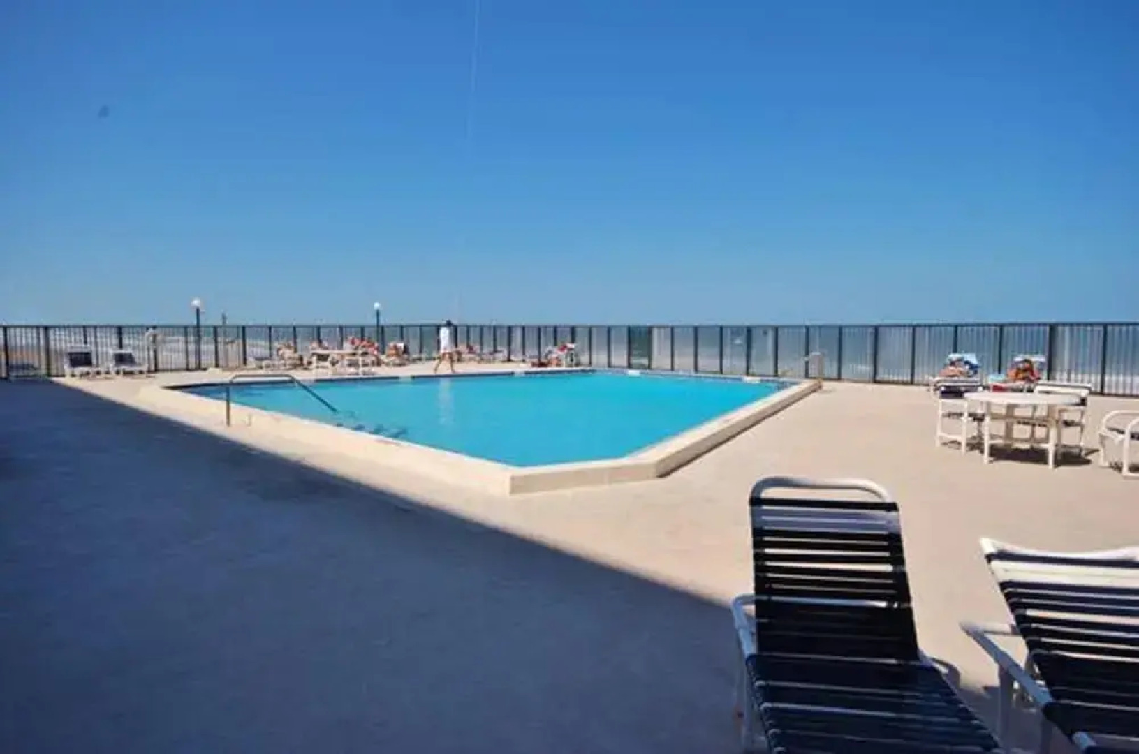 Moontide B707 Apartment 2