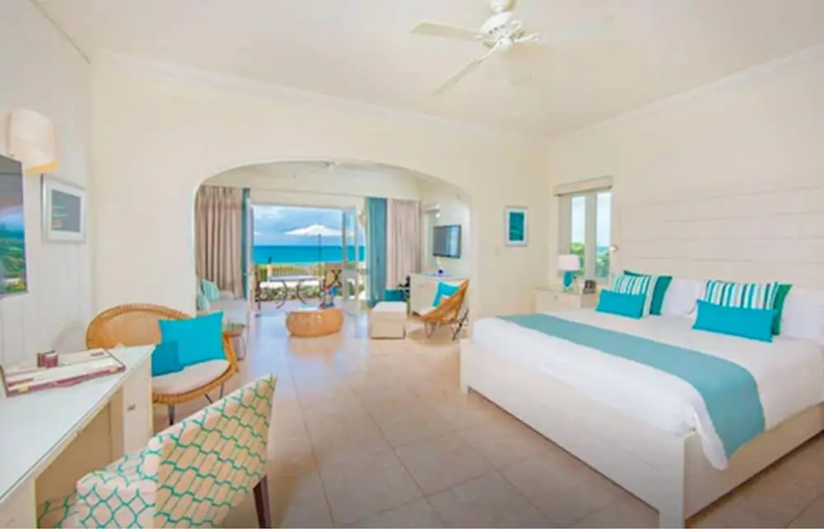 The Cove Suites at Blue Waters Resort and Spa