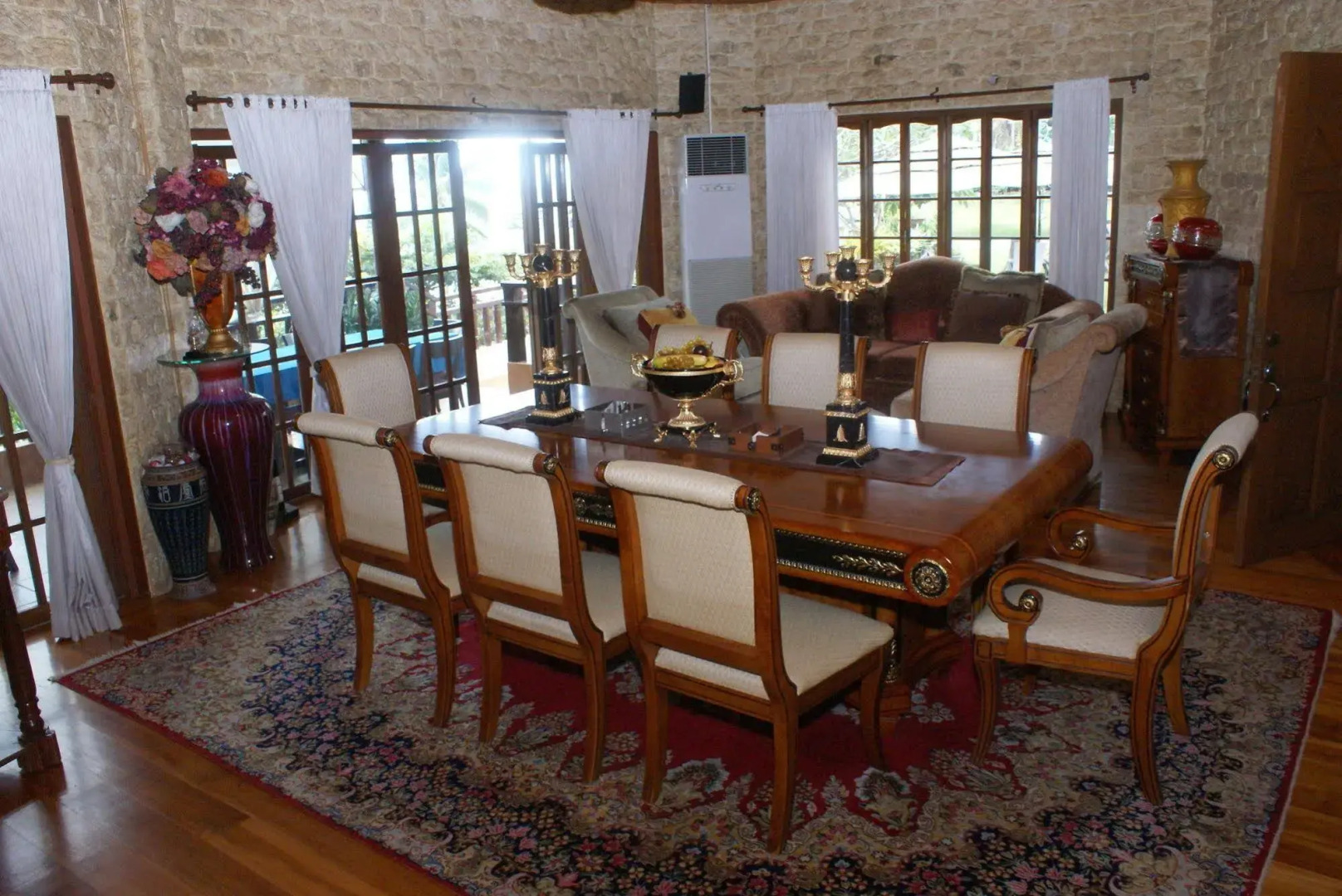 Voda Krasna Resort & Restaurant