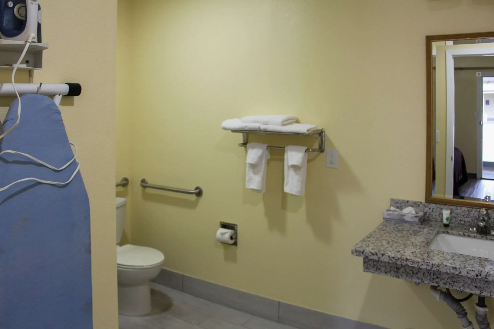 Rodeway Inn Medford South I-5