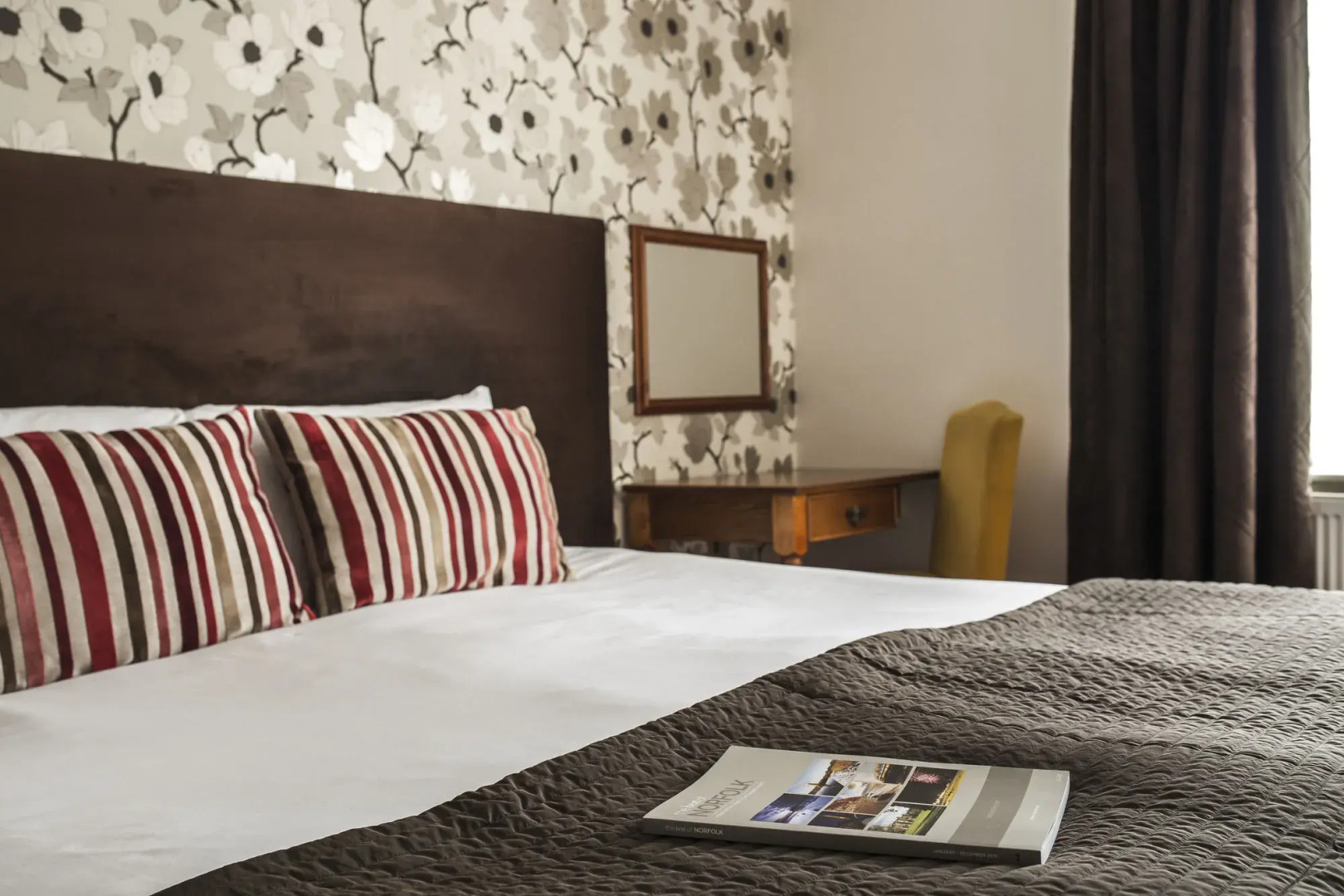 Virginia Court Hotel