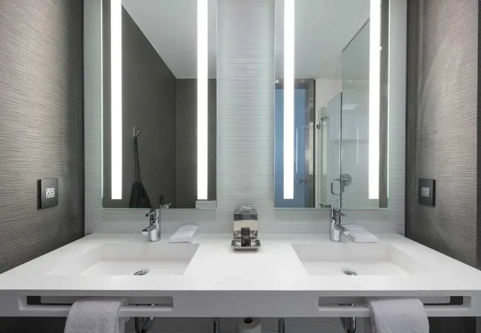 AC Hotel Boston Cambridge