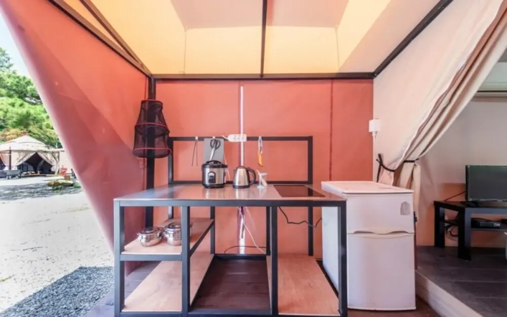 Yongin Cheoline Camping Land