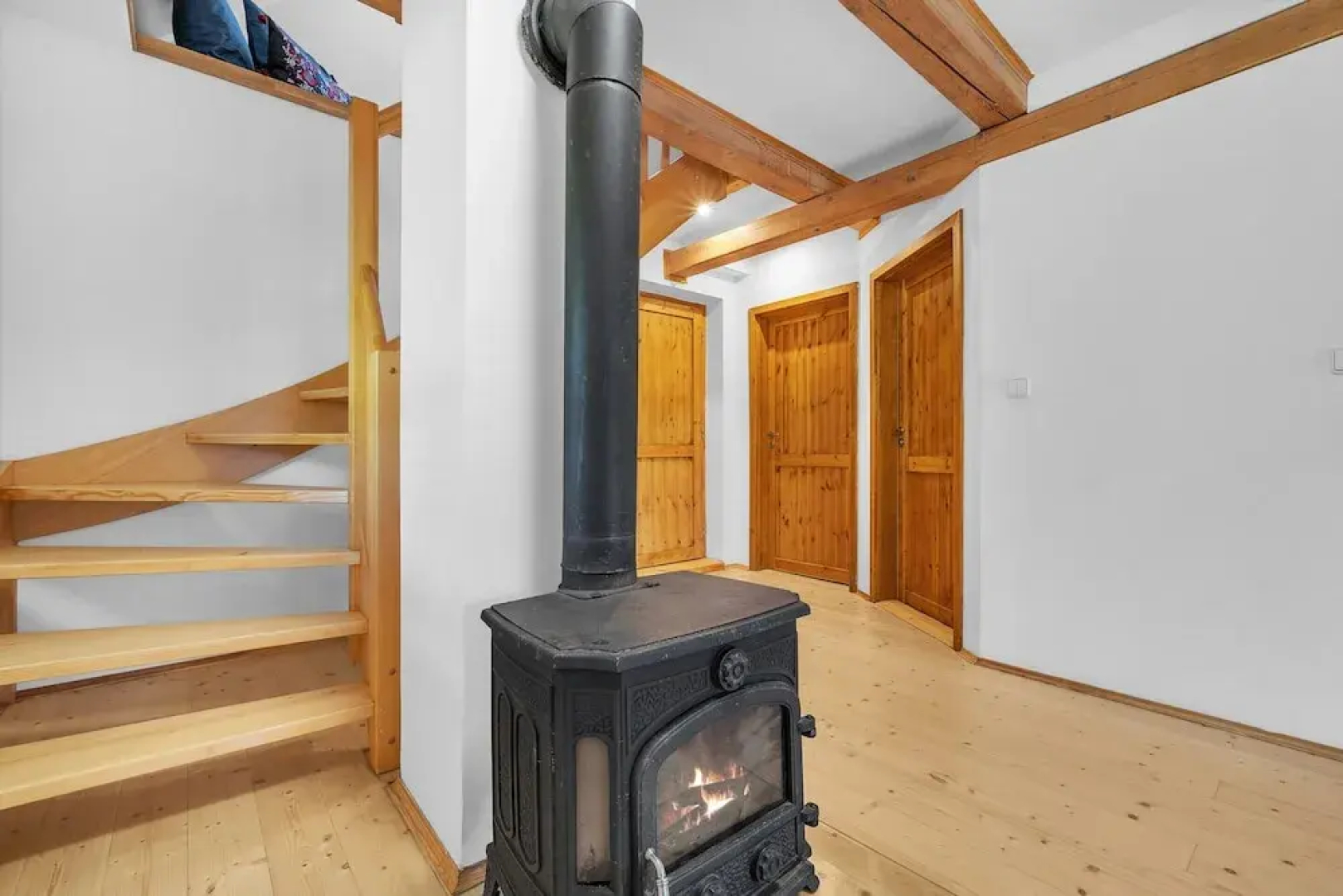 Villa in Dolni Branna With Sauna