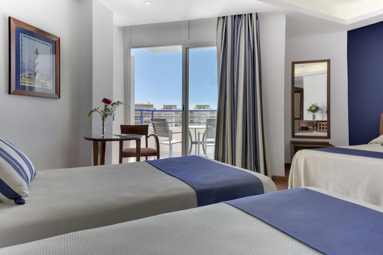 Hotel Puertobahia & Spa