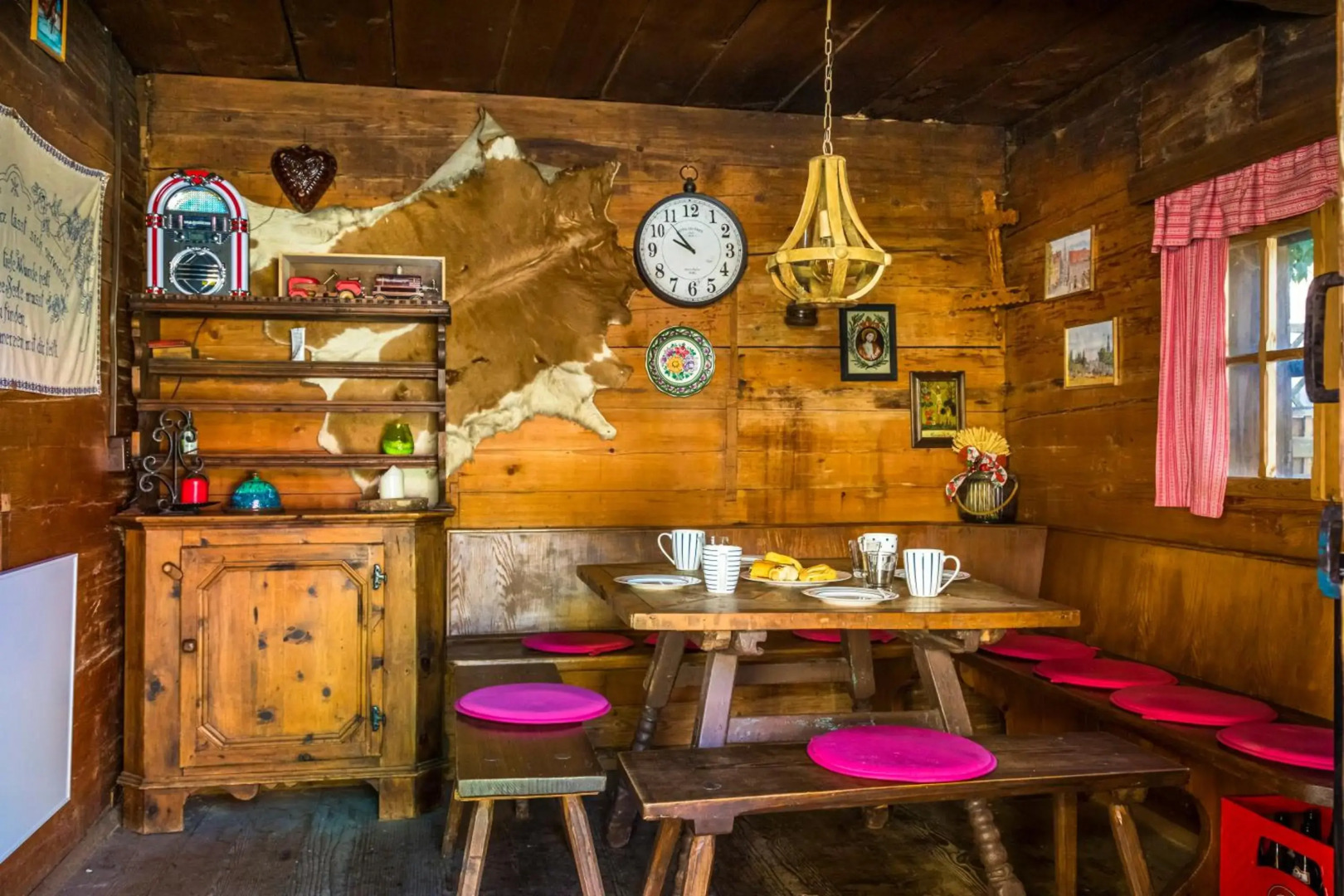 Apartment Motzenhof - Stadtnähe Salzburg - modernes Bauernhoferlebnis inklusive