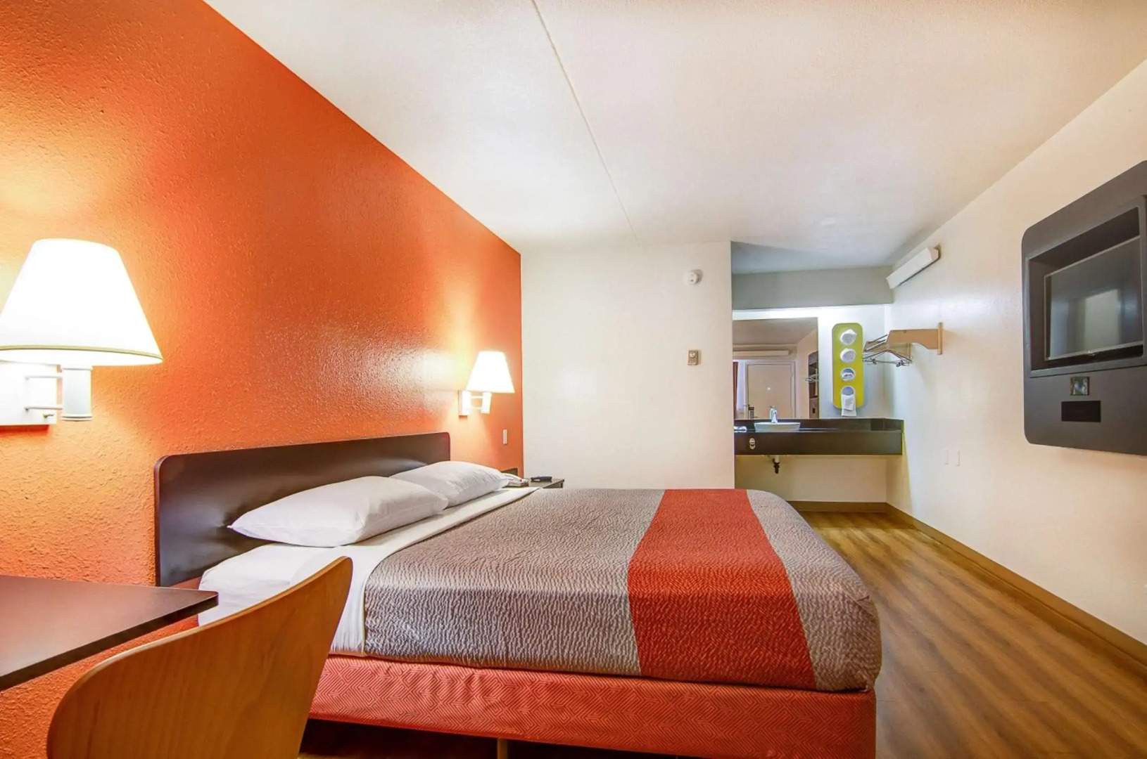 Motel 6 Springfield, MO - North