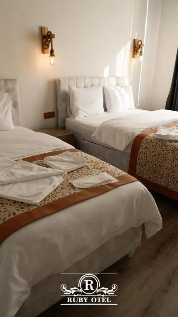 Ruby Hotel