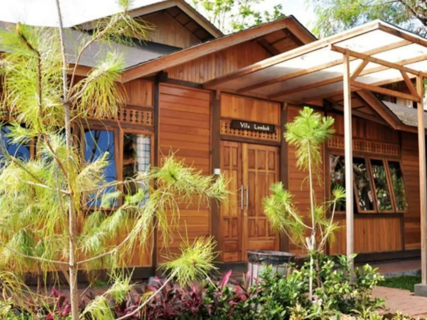 Jambuluwuk  Convention Hall & Resort Batu