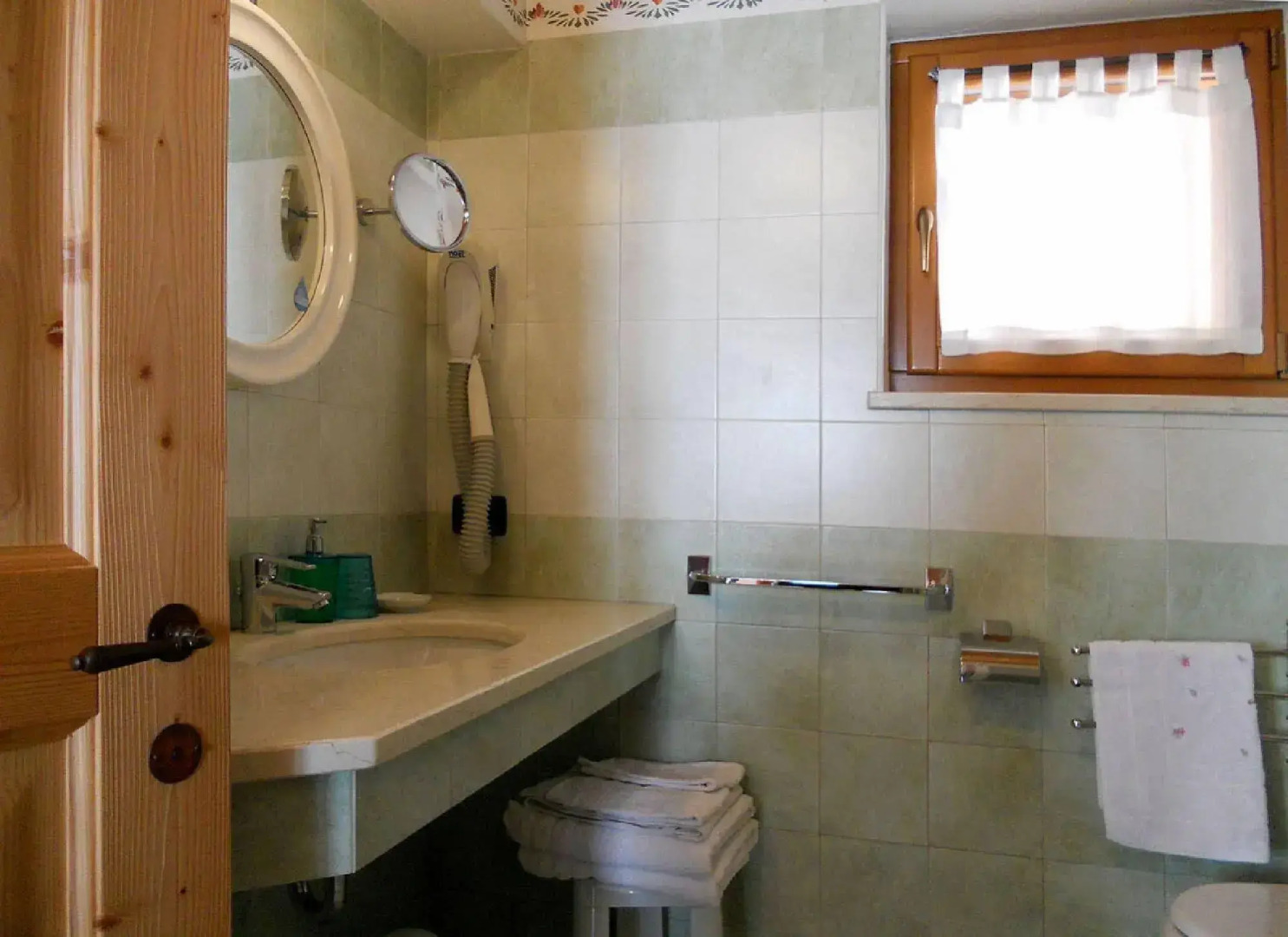 Hotel Salvanel Boschetto Roland Di Dapra’ Maria Maddalena