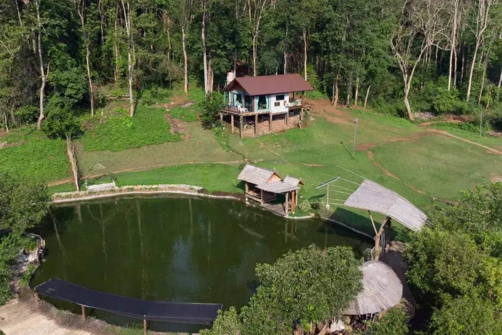 Tawan Riverside - Elephant Resort