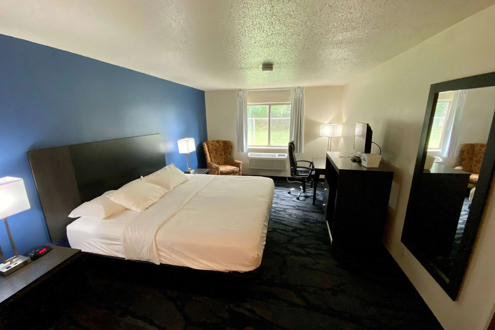 Baymont Inn & Suites by Wyndham Swanton/Toledo Airport