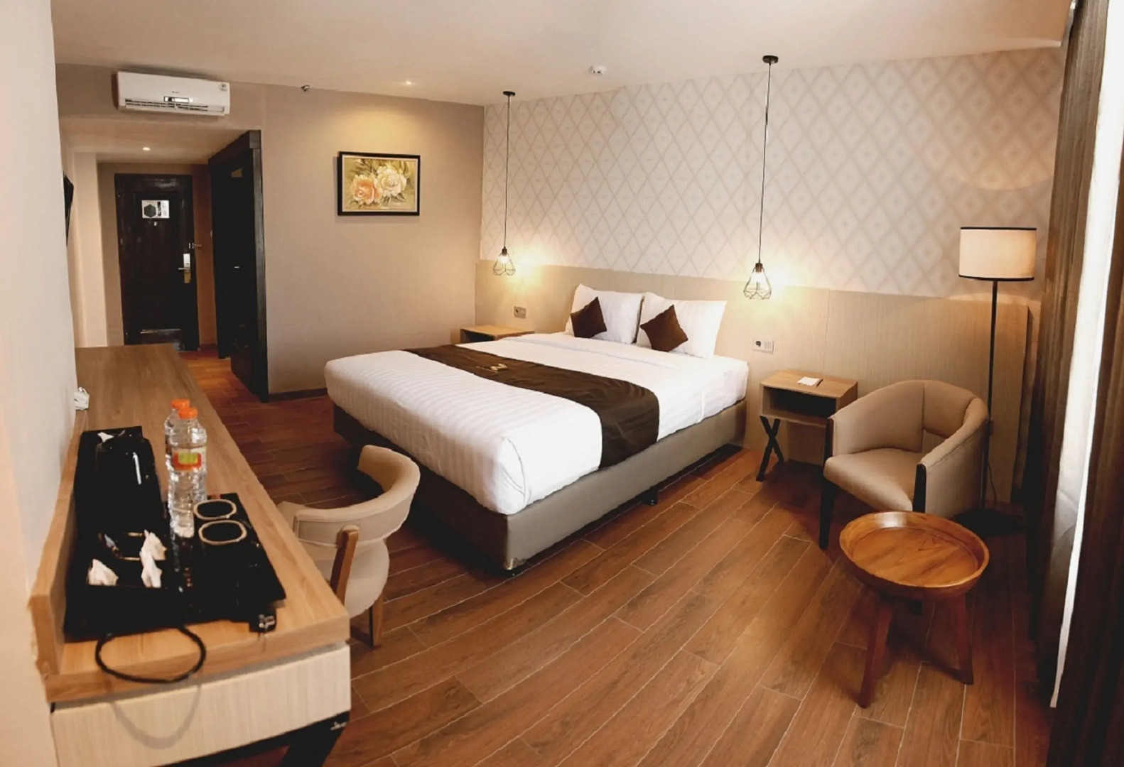 Zenith Premiere Hotel Baubau