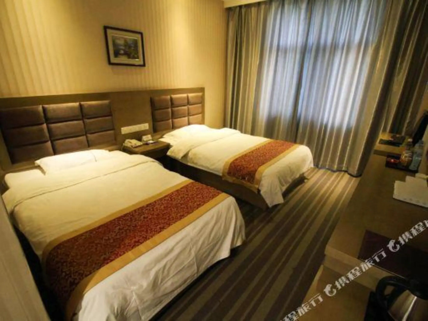 Super 8 Jiuquan Jindi