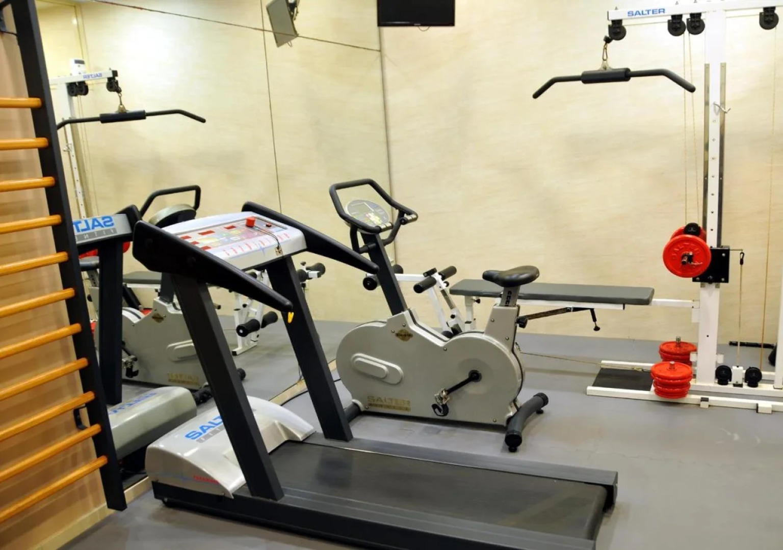 Отель B&B Hotel Tarragona Valls