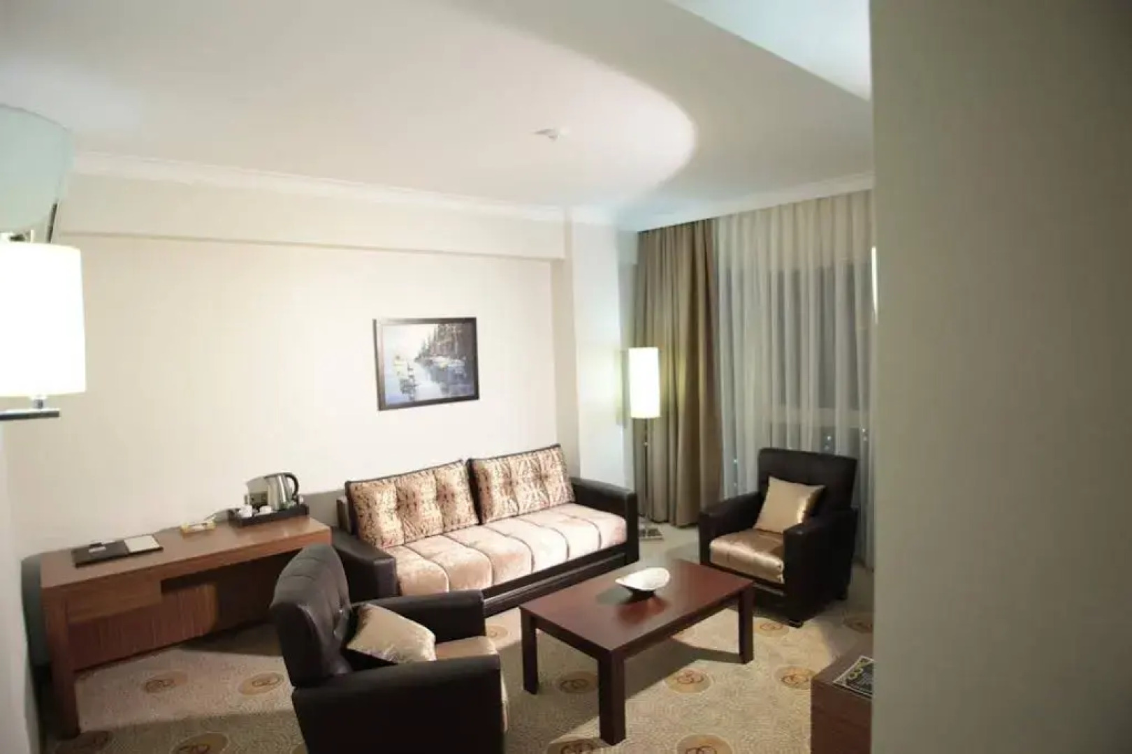 Büyük Osmani̇ye Oteli̇