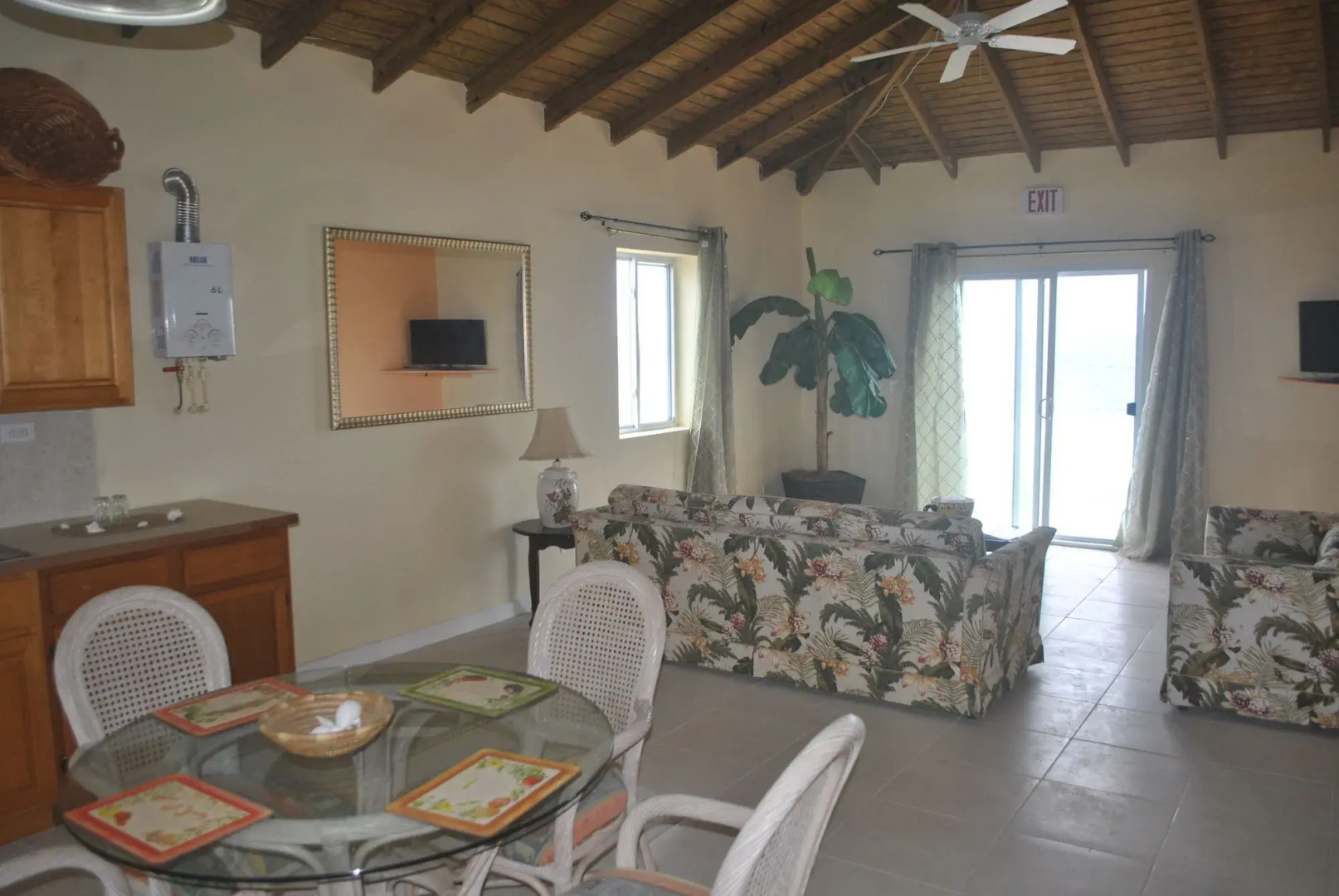 The Ocean Dream Beach Resort