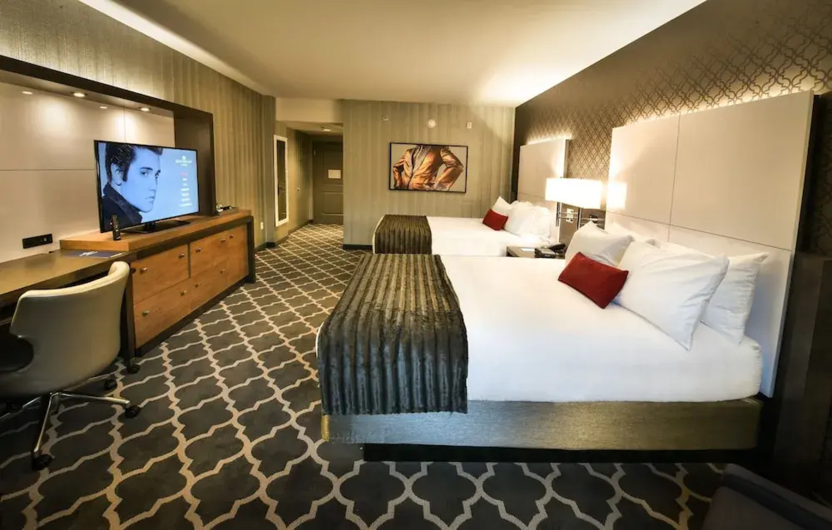 The Guest House at Graceland