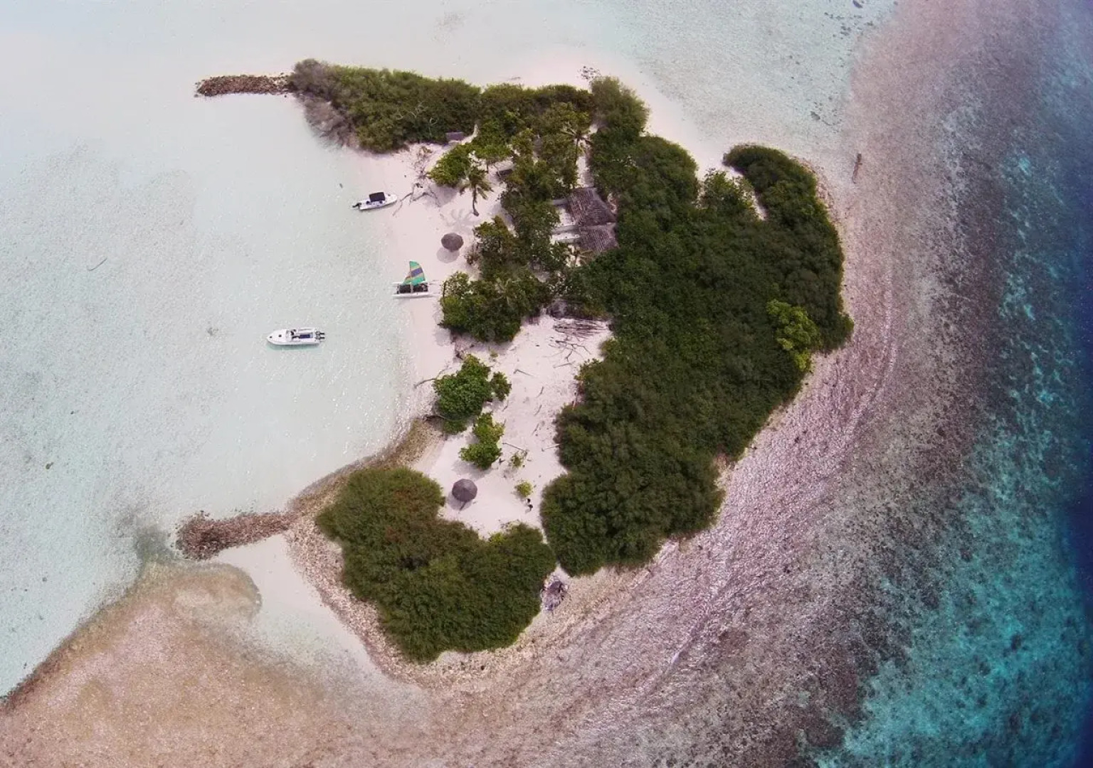 Tesoro Rasdhoo View Maldives