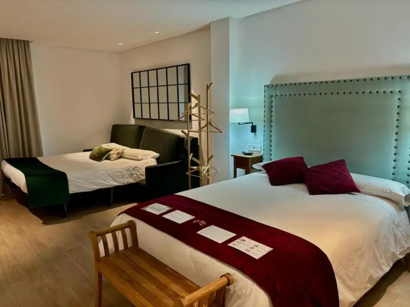 Apartamentos Turísticos La Plaza