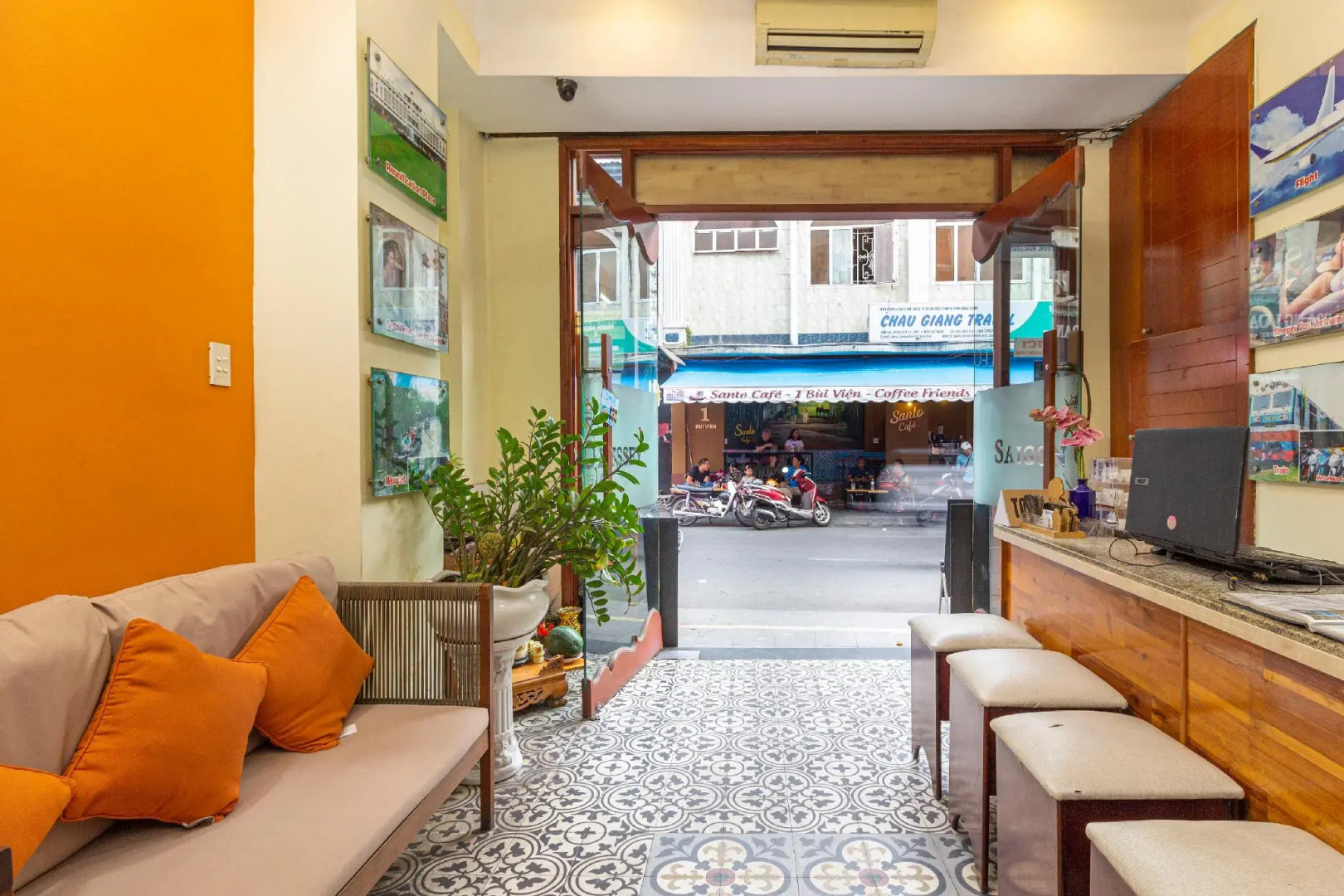 SaiGon Odyssey Hotel - The Art