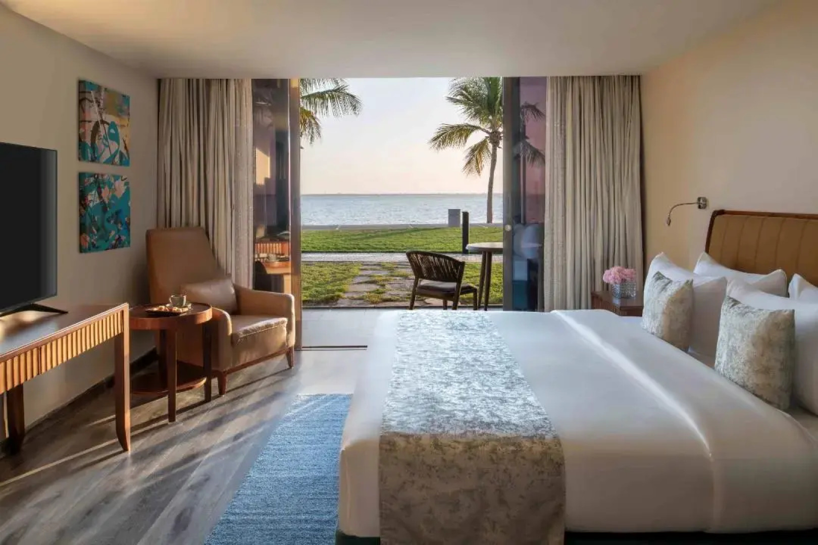 Golden Tulip Sharma Resort