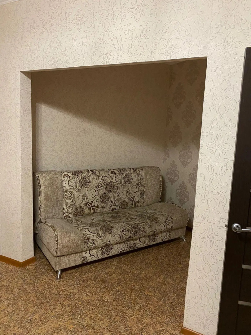 Апартаменты на проспекте 60 лет СССР 8