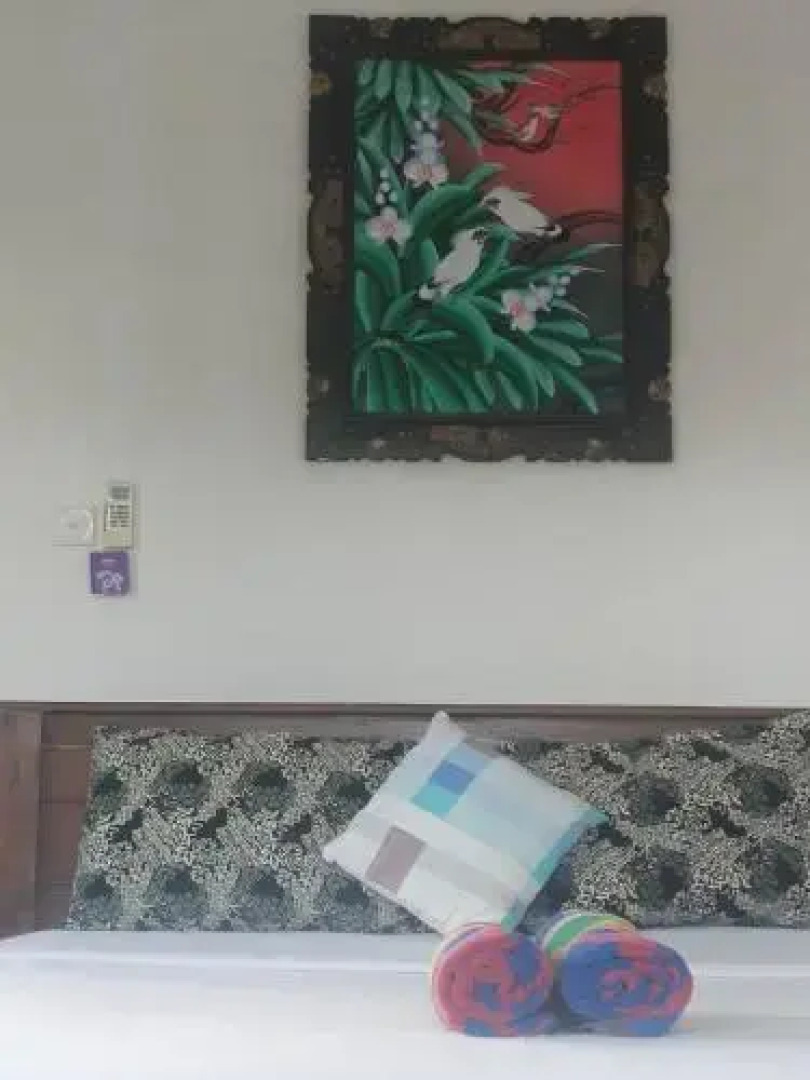 Warung Santa Fe and Bungalows