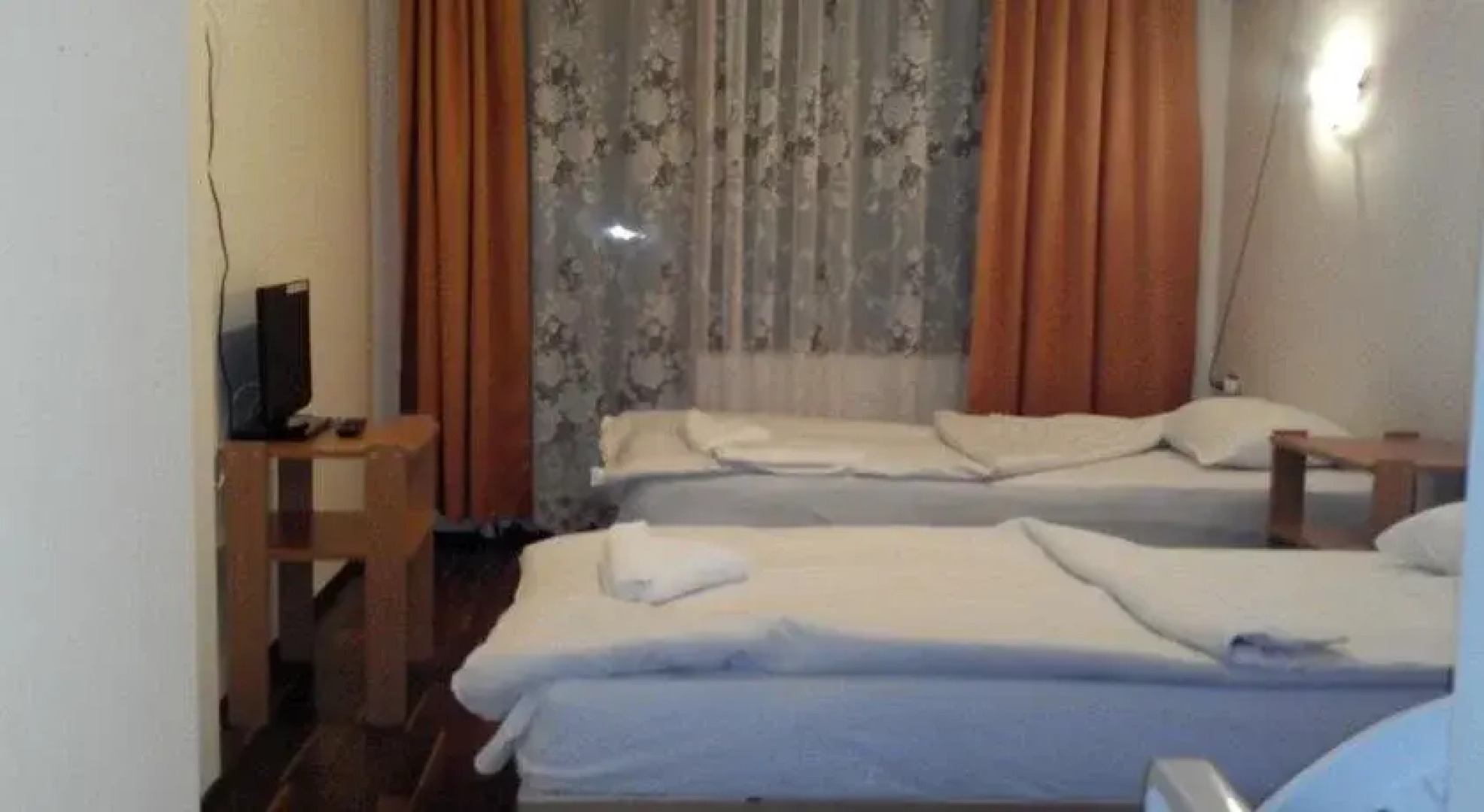 Central Park Guest Rooms