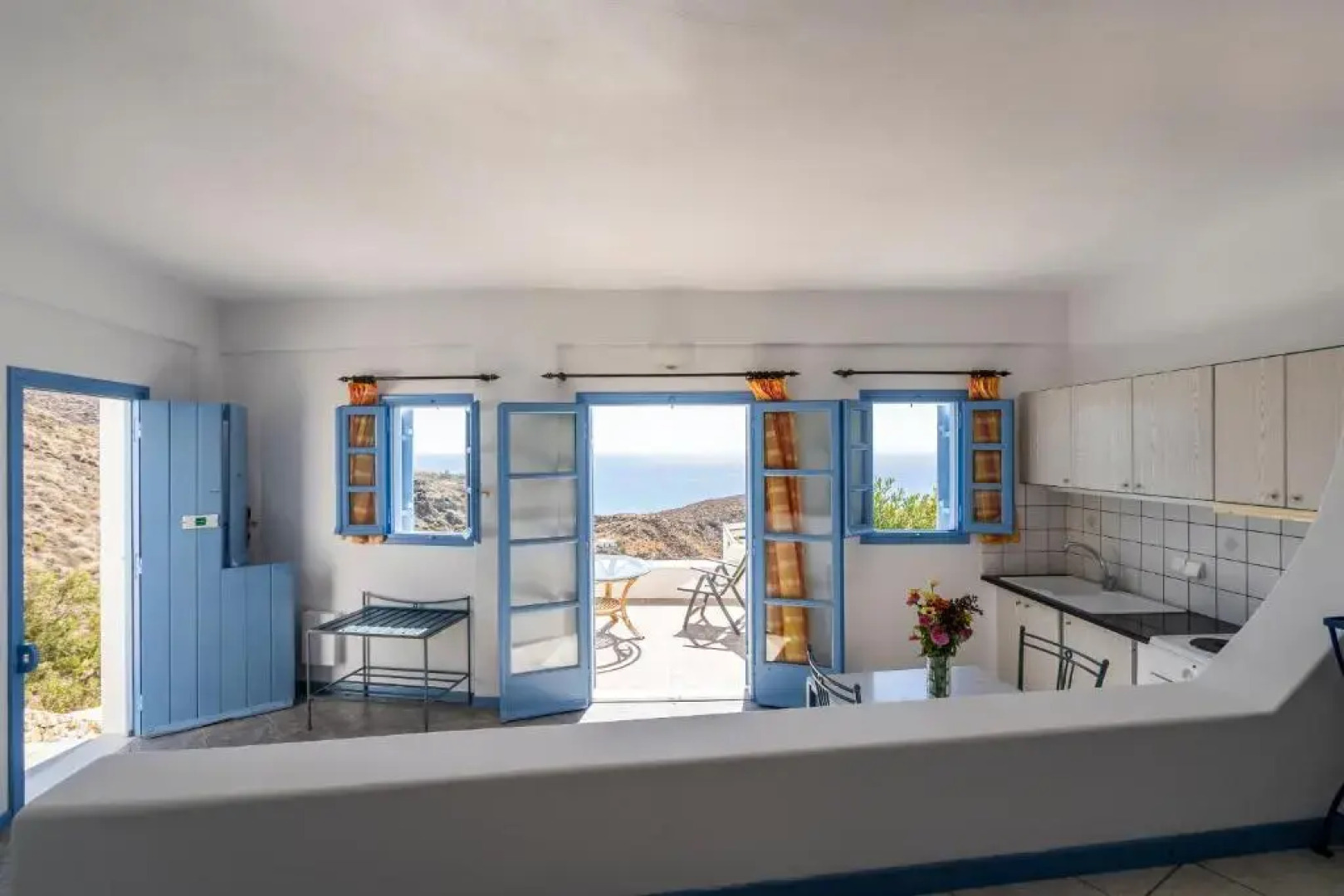 Apollon Village Hotel