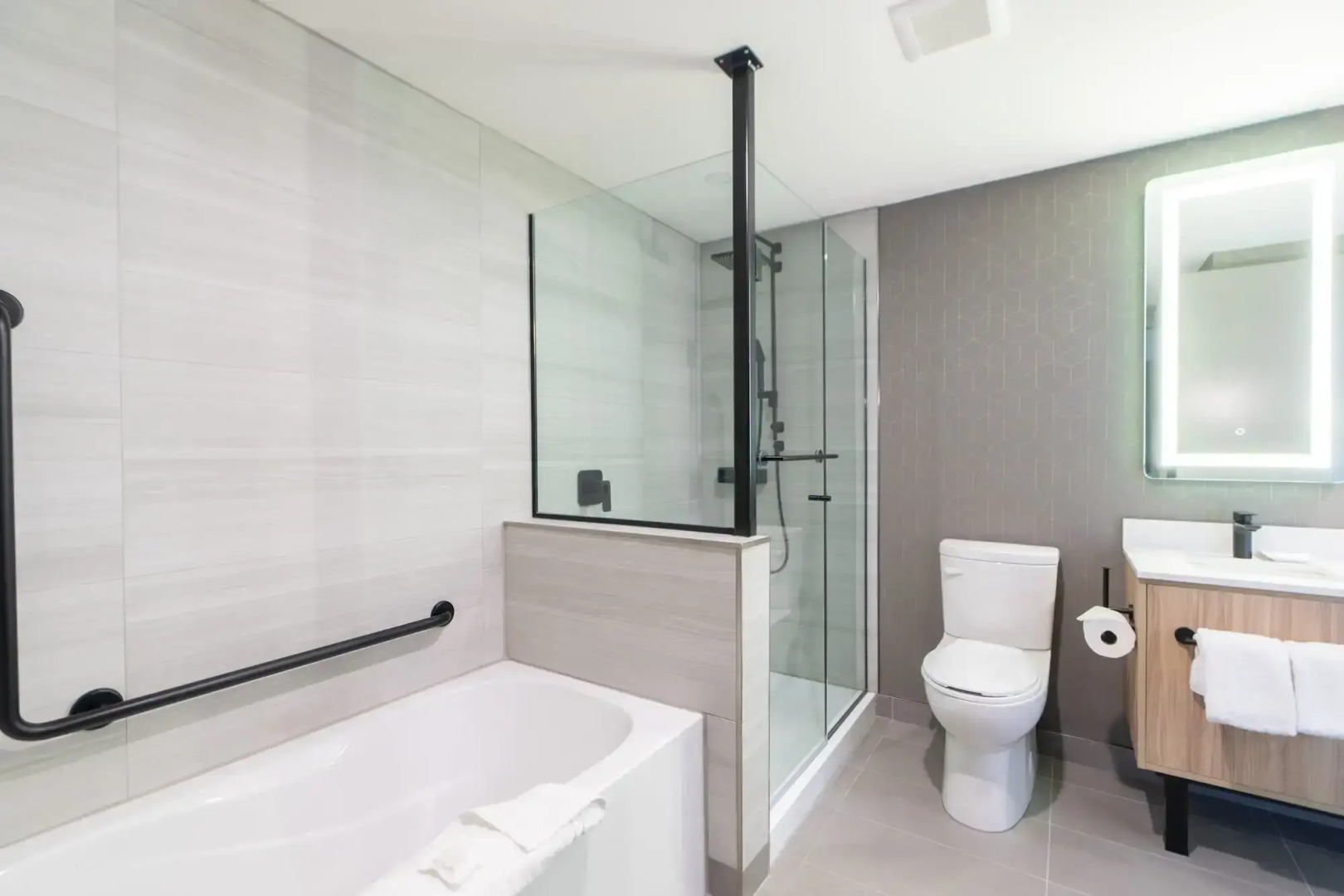 Sandman Signature Dartmouth Hotel & Suites