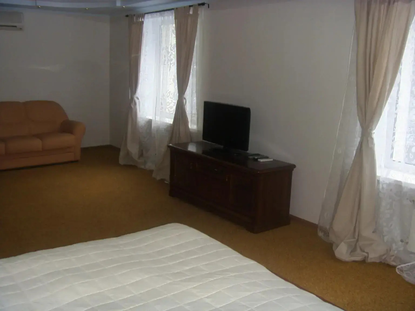 Отель «Ареда»