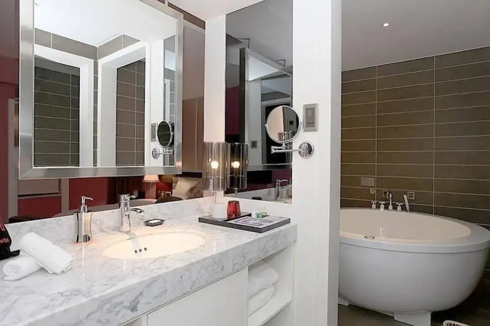 Tianjing Water-drop A Hotel