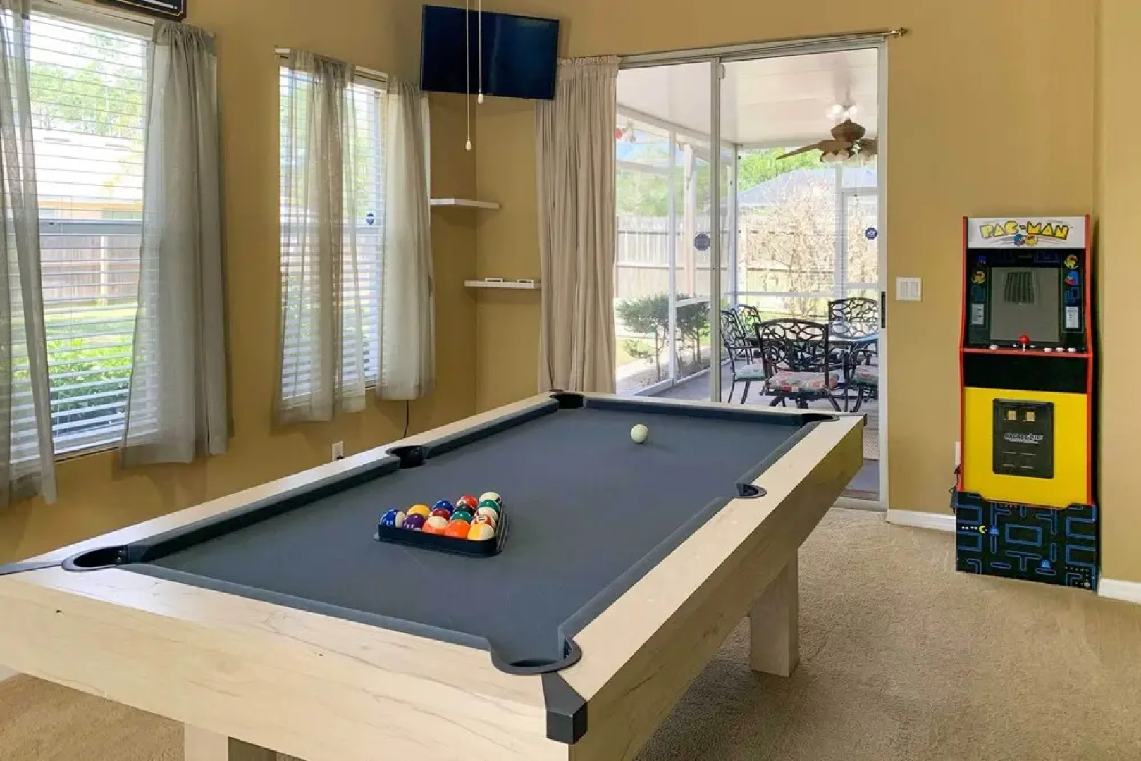 Pet-friendly Palm Coast Home w/ Pool Table & Patio