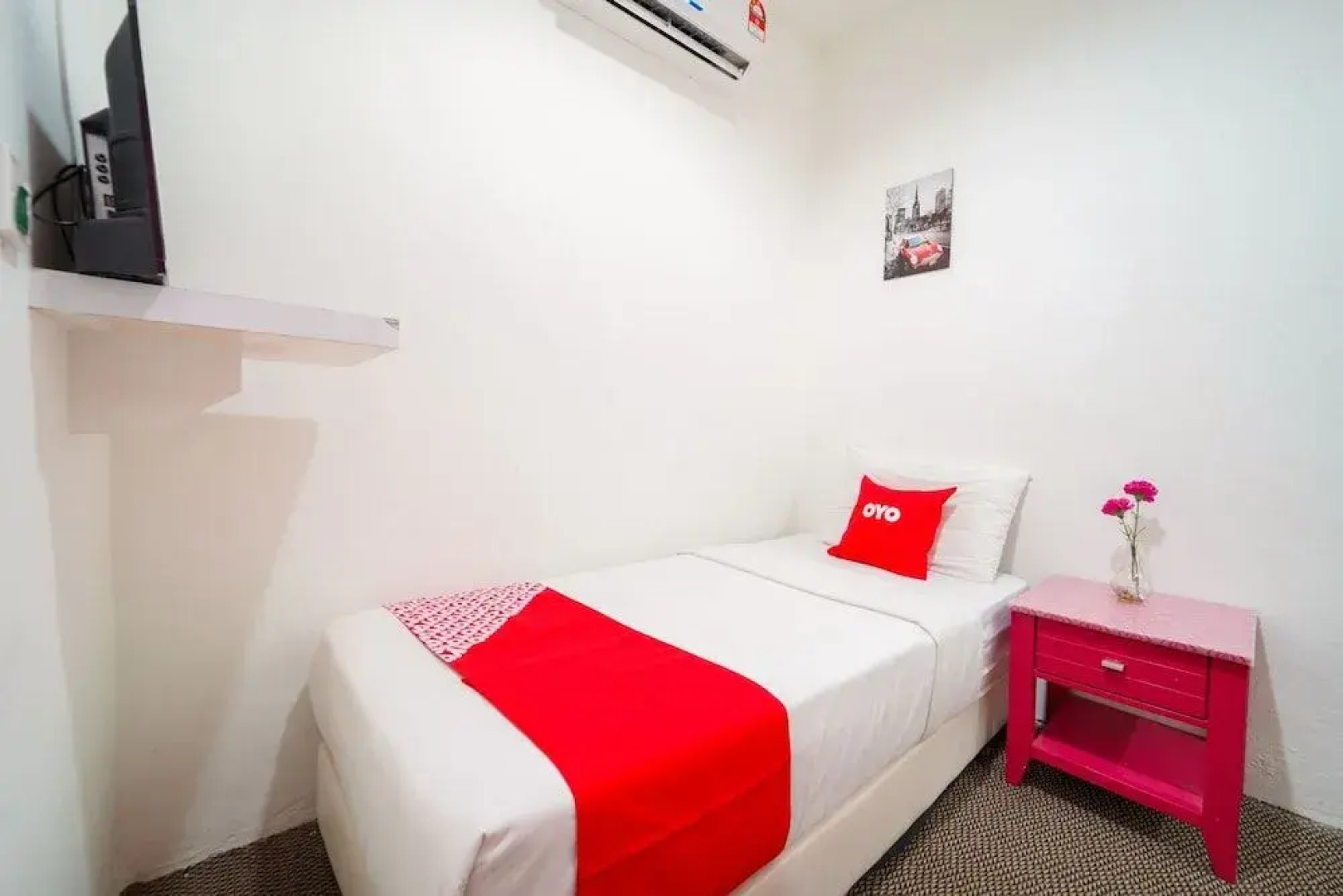 OYO 89710 Saujana CT View Hotel