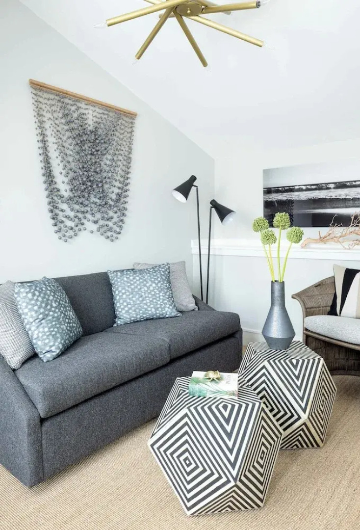 The Richard, The Edgartown Collection