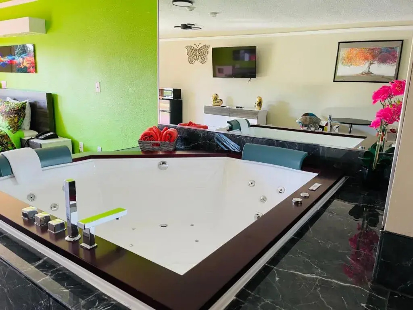 Classic Motor Lodge West Green