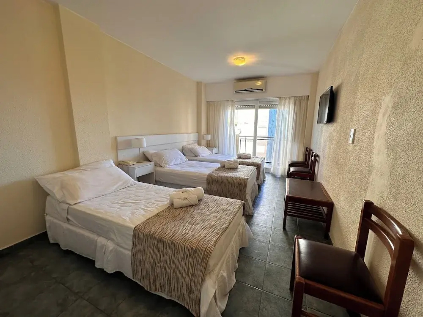 Hostal Del Sol Resort & Spa