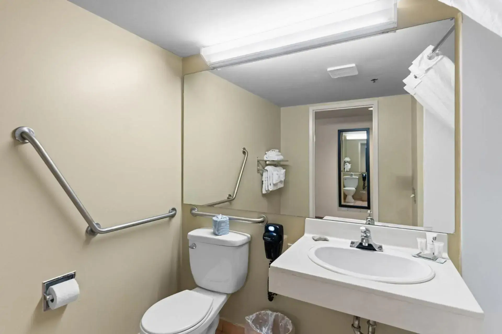 Country Inn & Suites by Radisson, Saskatoon, SK