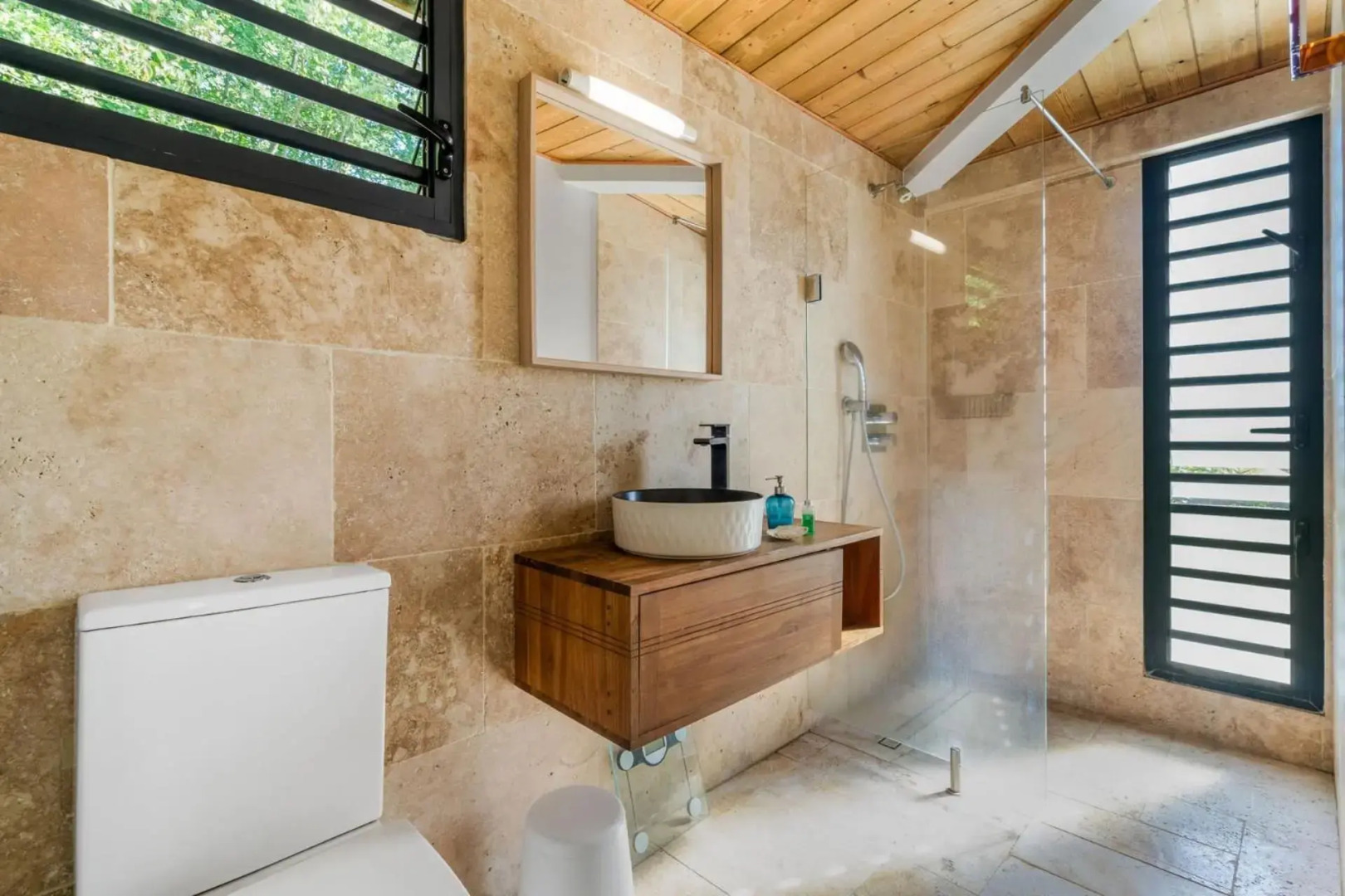 Villa Latitude 14.54 : 4 ch, piscine, vue mer, spot de kitesurf