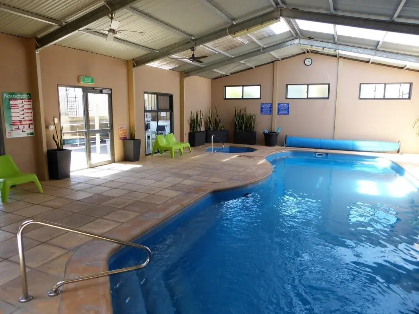 Streaky Bay Motel and Villas