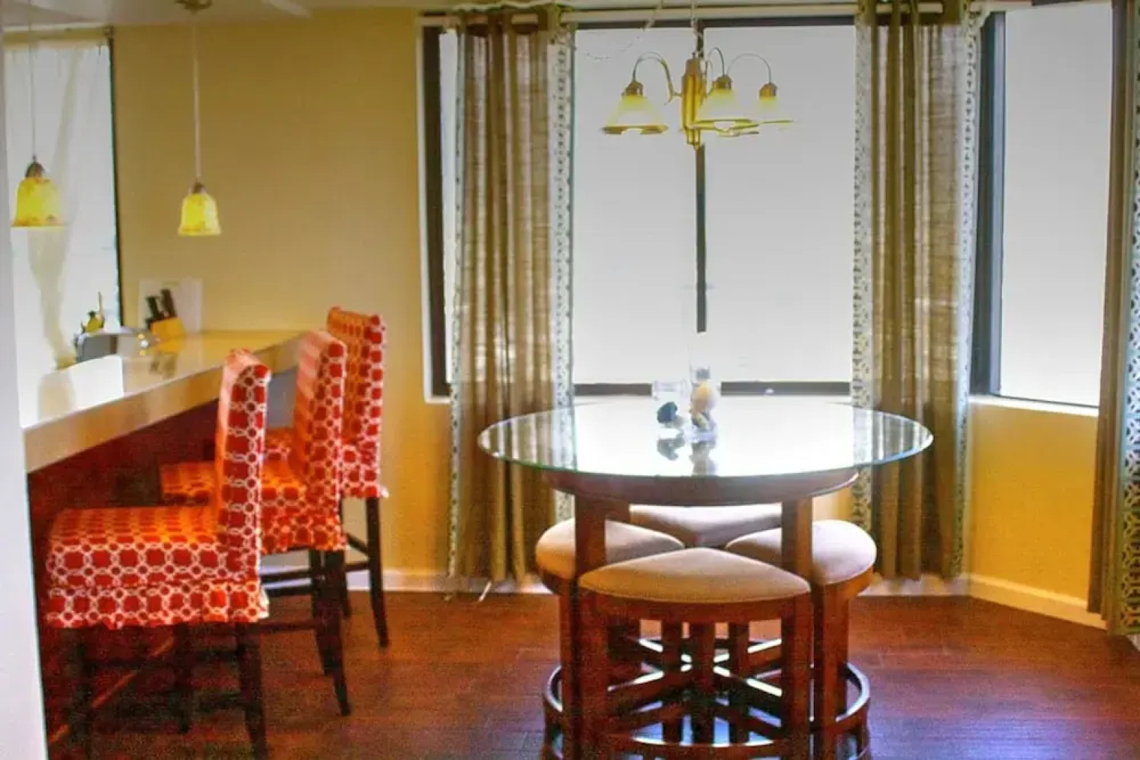 Hawaiian Monarch PH303 Oceanview