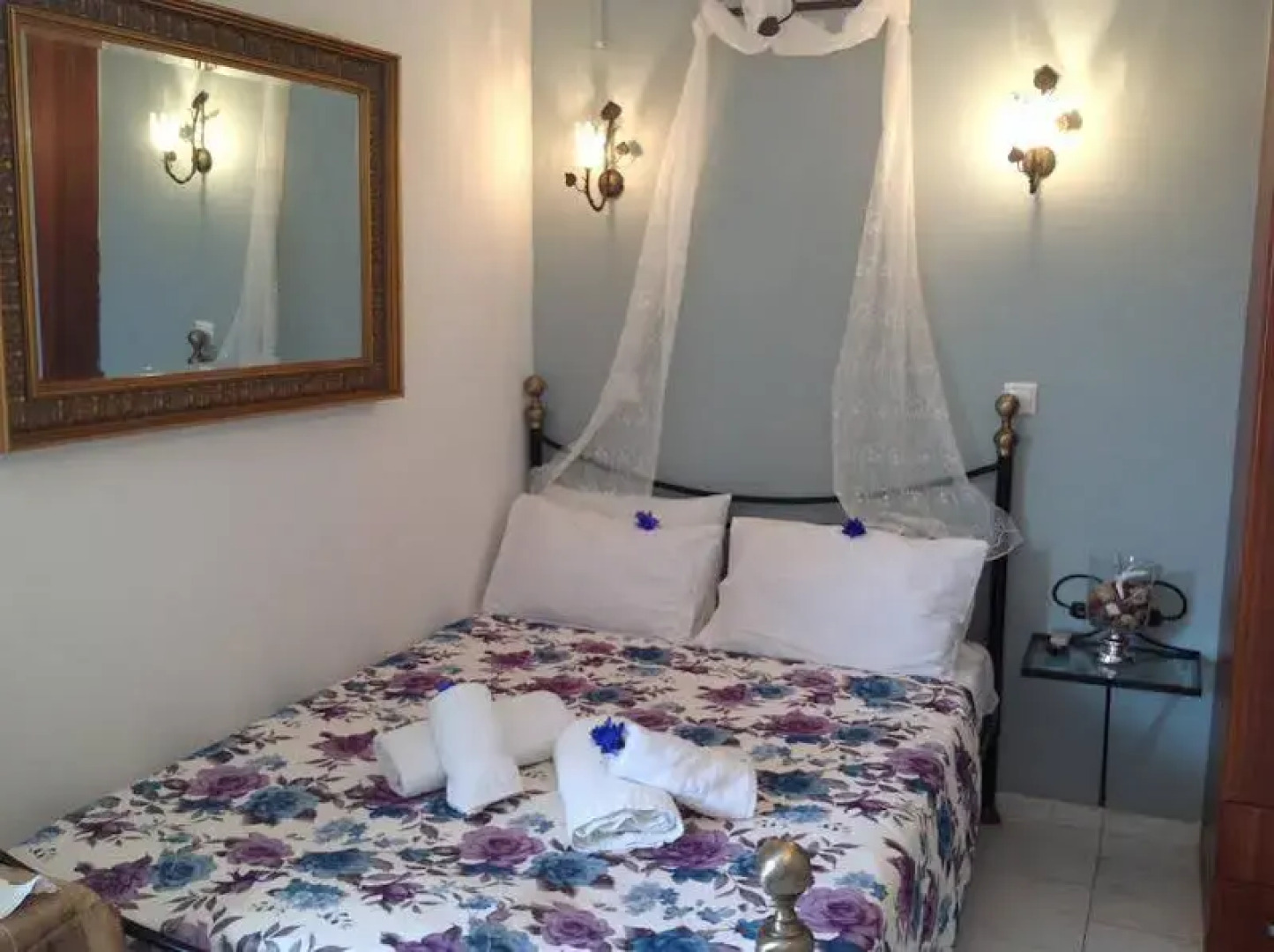 Villa Olga Apartments & Studios